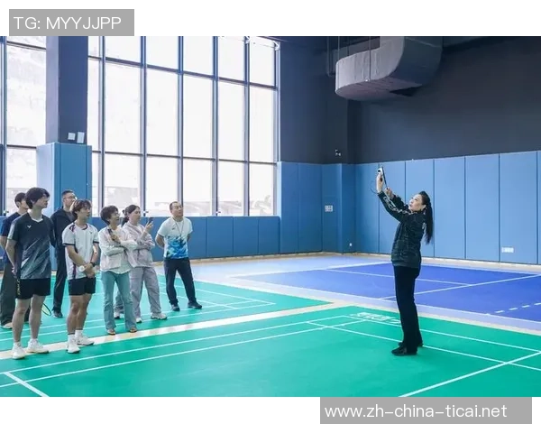 重庆羽毛球队在联合会杯中的意识表现分析与点评 重庆羽毛球队在联合会杯中的意识表现分析与点评